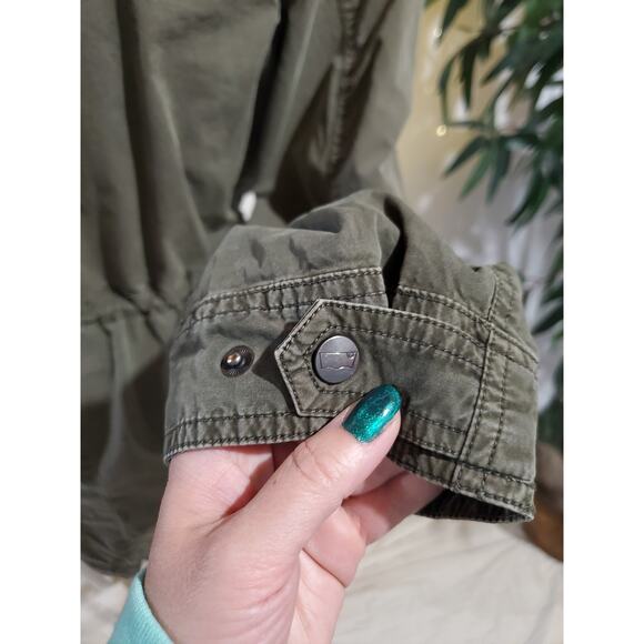 Levis Lightweight Legacy Cotton Fishtail Anorak Jacket Womens Size S Utility - Picture 9 of 16